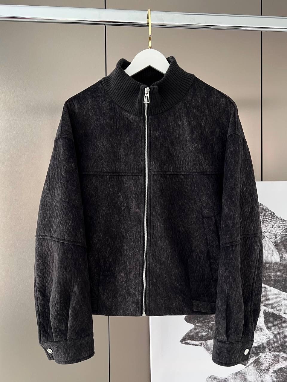 модные джинсы,куртка,стиль одежды,укороченная куртка