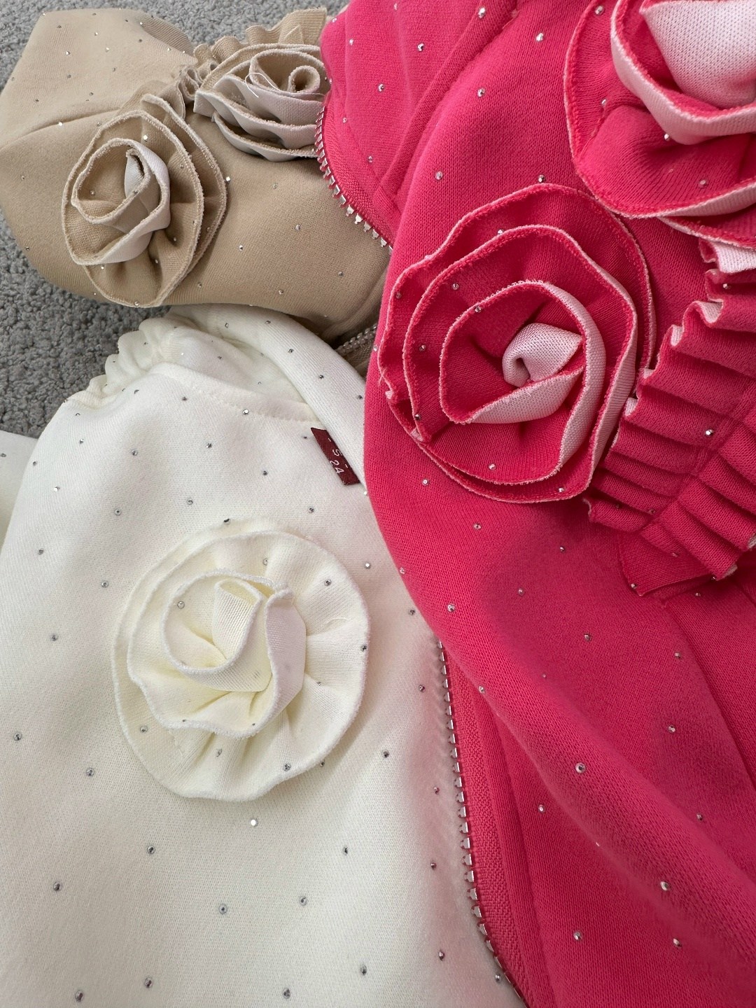 ,одежда для девочек,джемпер для девочек,спортивные костюмы для девочек,детский трикотаж