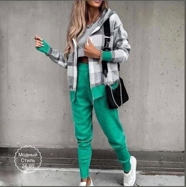 модные костюмы,женские костюмы спортивные,cпортивный костюм женский на флисе,cпортивный костюм теплый женский,костюм спортивные женские костюмы