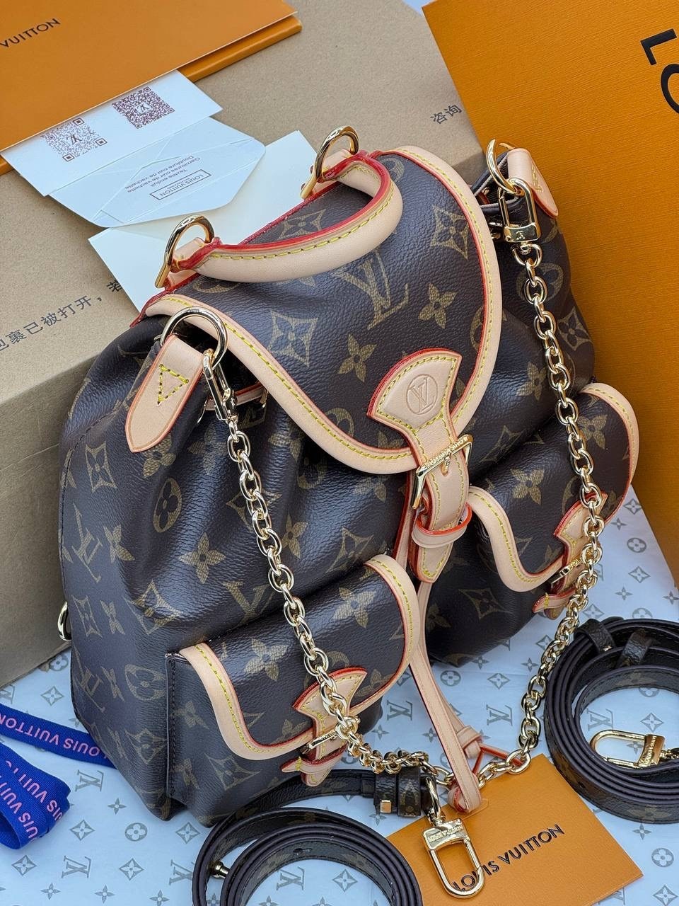 рюкзак louis vuitton,рюкзак луи виттон,сумка луи виттон,рюкзак louis vuitton montsouris,рюкзак луи виттон женский