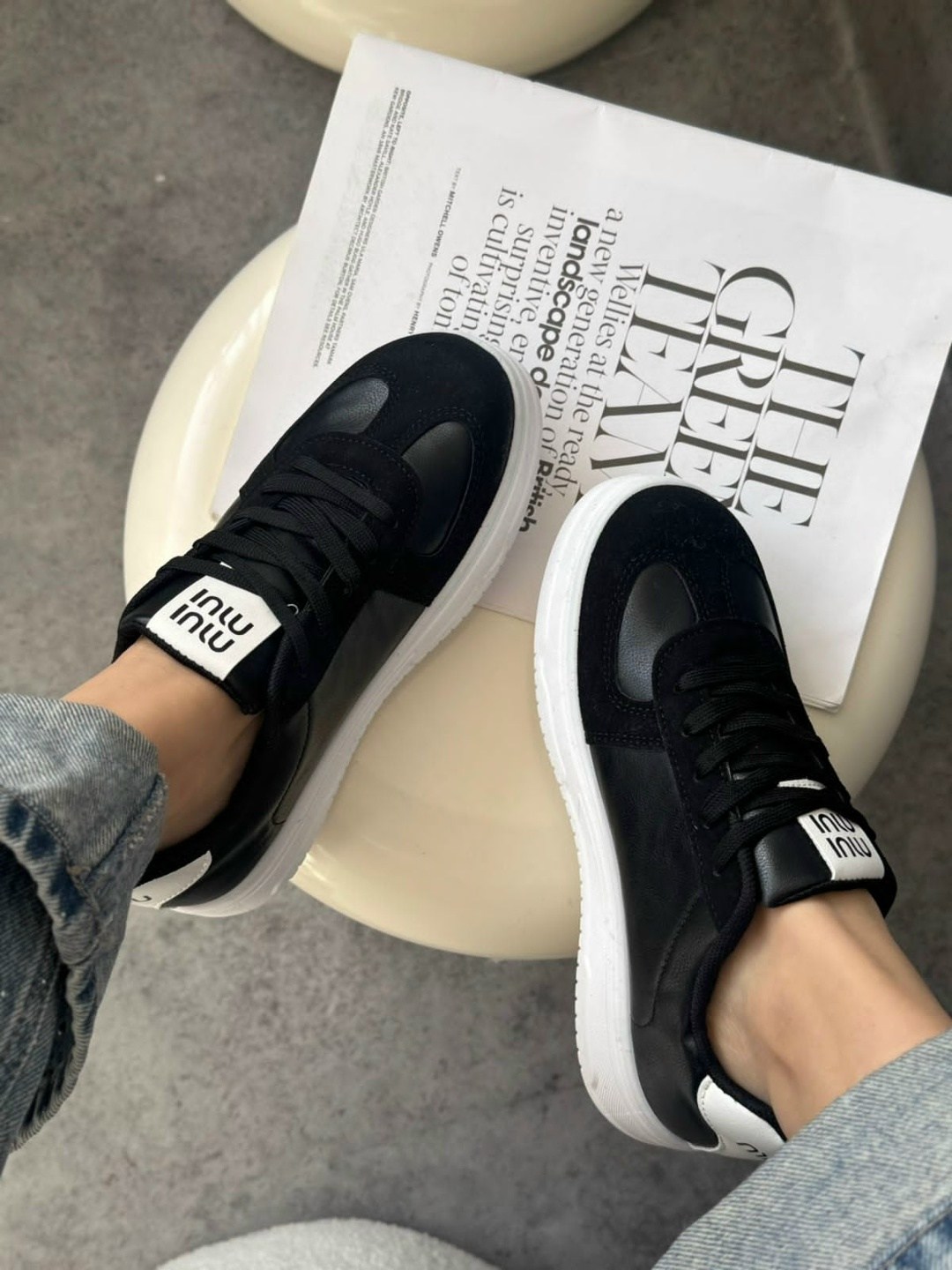 ,женские кроссовки,замшевые кроссовки,кроссовки для девушек, женская