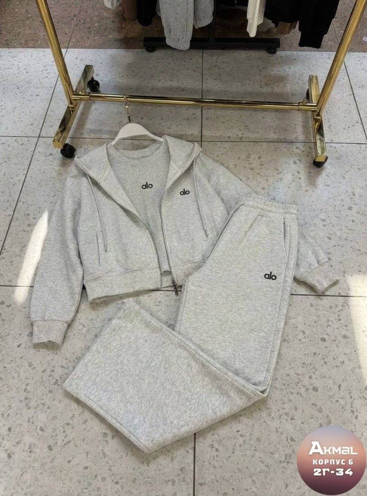 спортивный костюм,женский костюм,женские спортивные костюмы,костюм флис,костюм флис женский