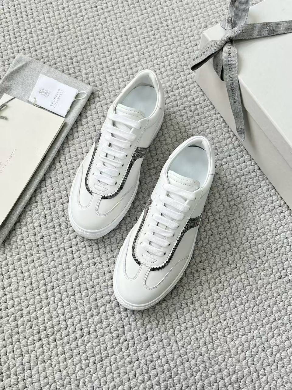 brunello cucinelli кроссовки,,женские белые кроссовки,кожаные кроссовки brunello cucinelli,кеды brunello cucinelli