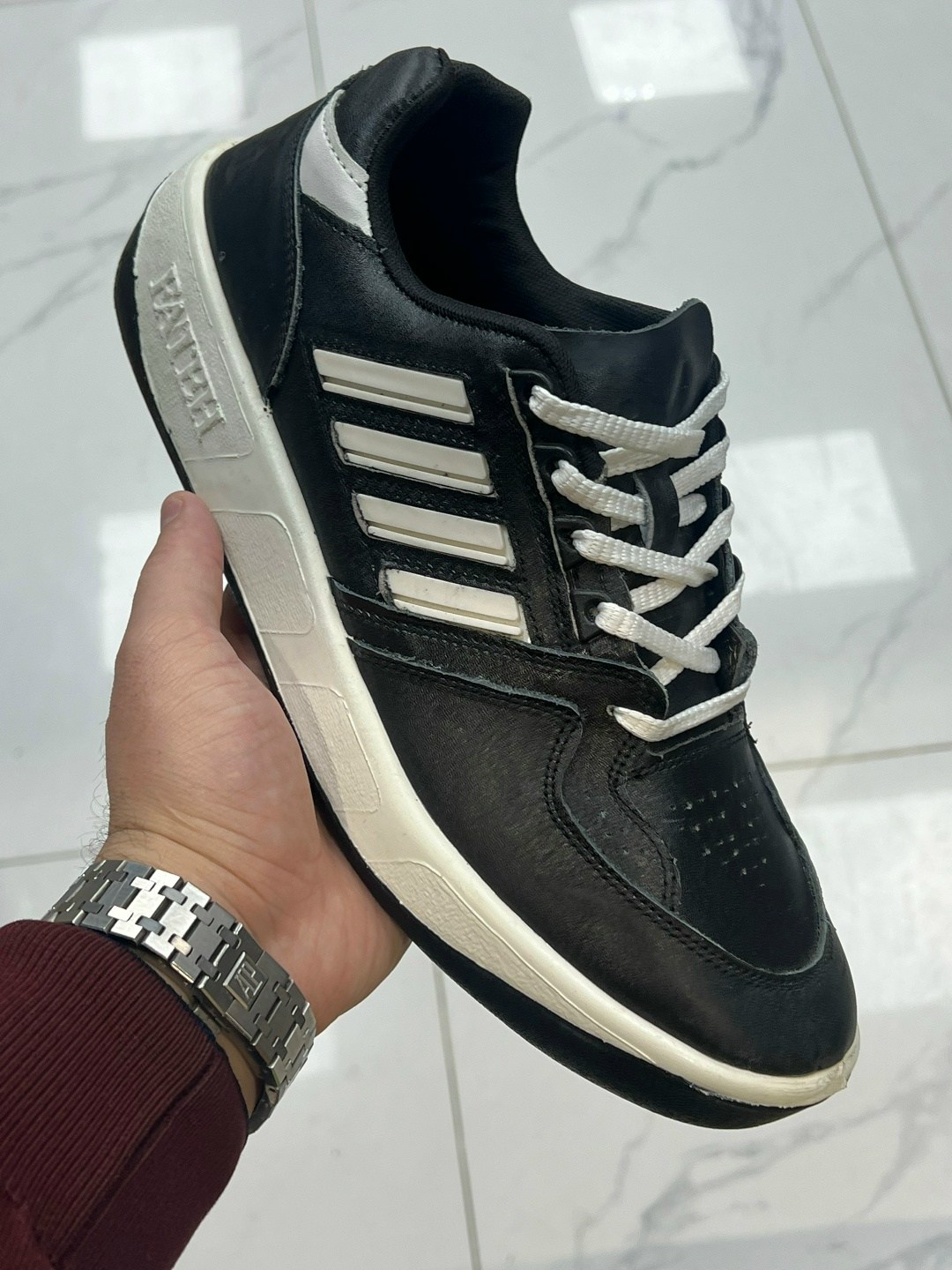 ,спортивная ,кроссовки мужские из натуральной кожи,кроссовки мужской натуральная кожа,повседневные кроссовки