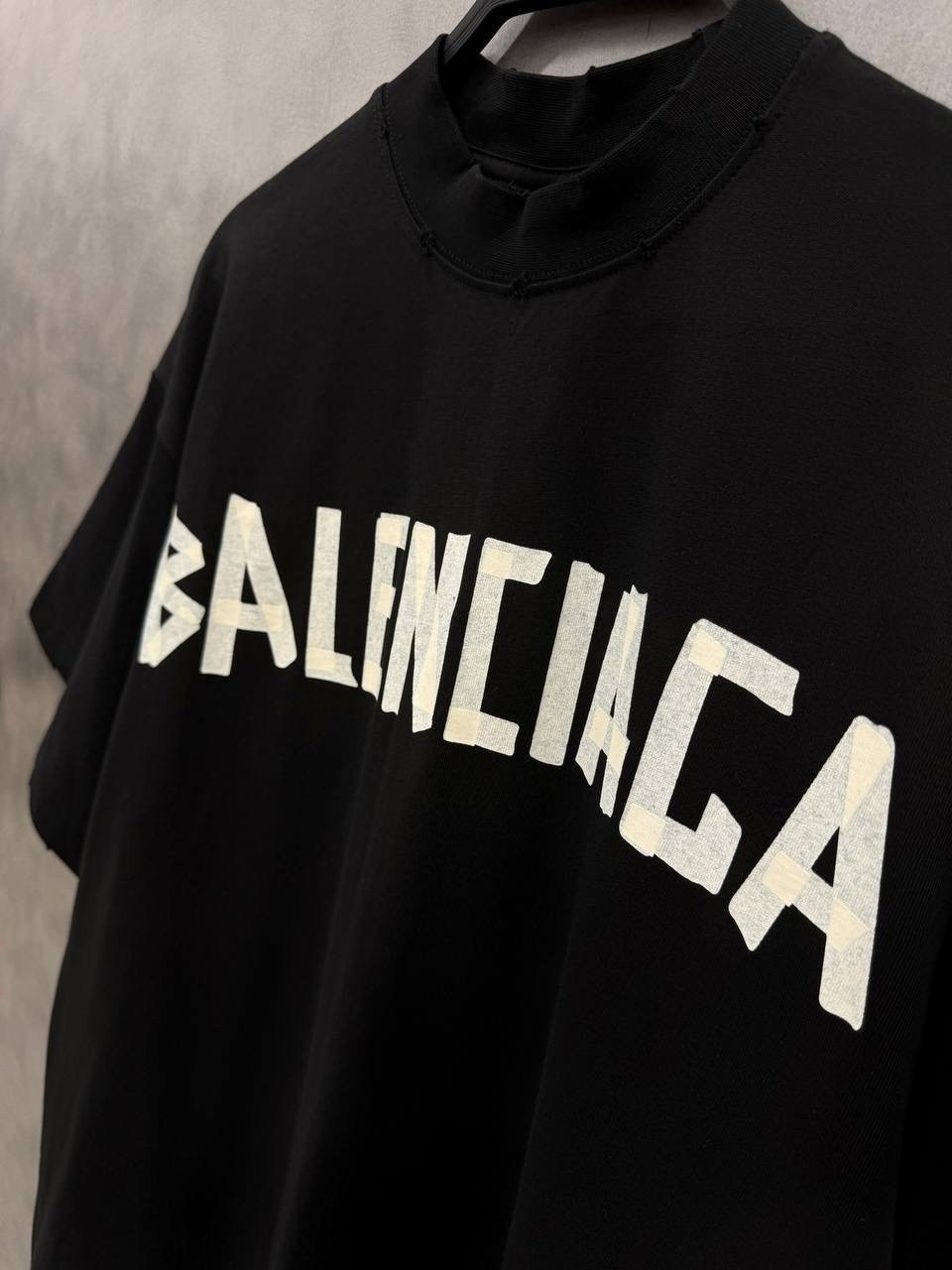 футболки оверсайз,balenciaga футболка,майка баленсиага мужская,футболка balenciaga оверсайз,баленсиага кристобаль