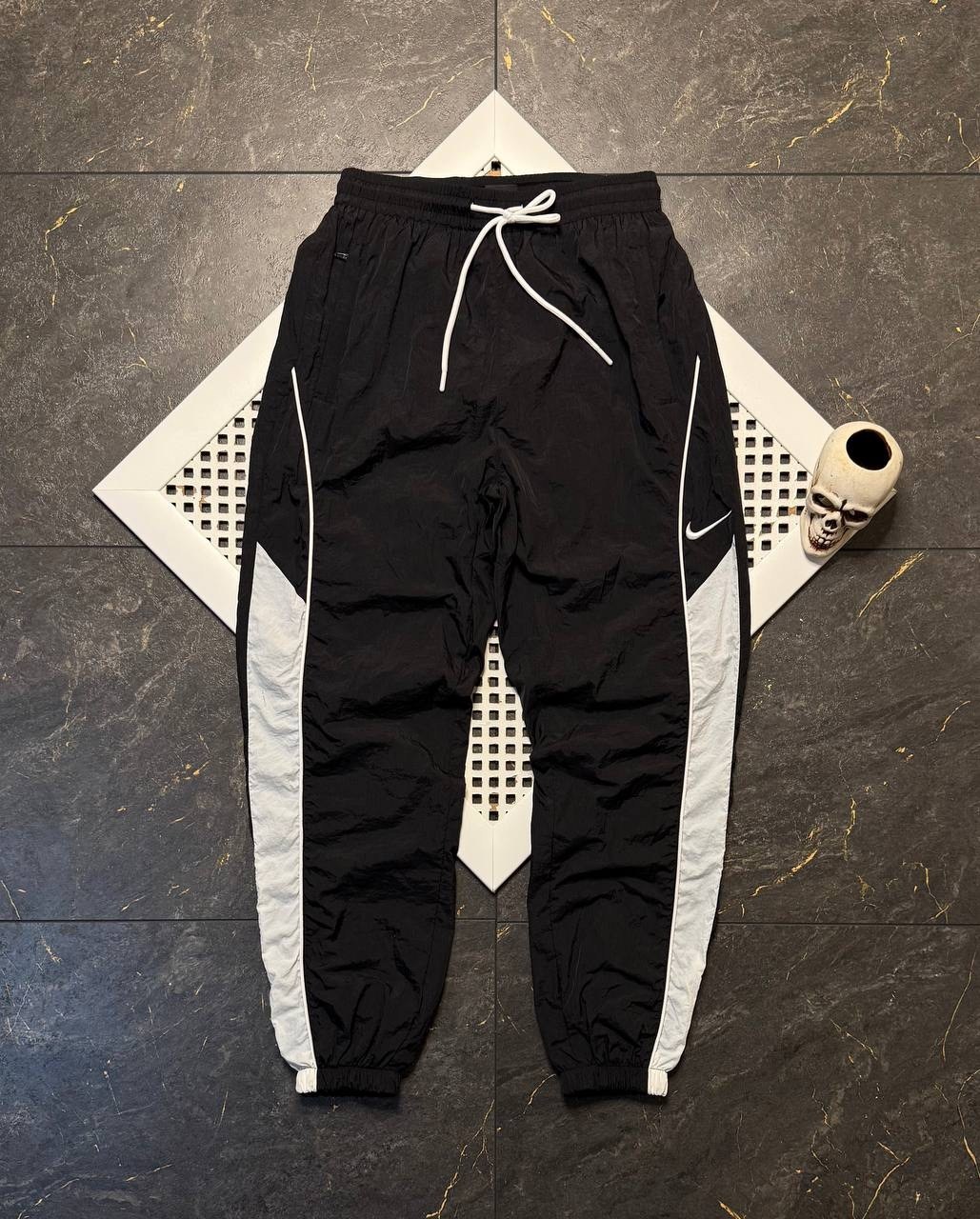 спортивные штаны nike,мужские спортивные брюки nike,спортивные штаны мужские nike,штаны nike,брюки спортивные джоггеры тонкие nike
