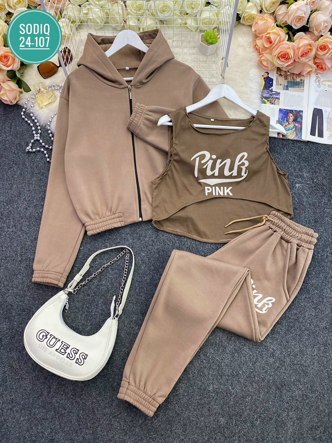 женские спортивные костюмы,женский спортивный костюм из трех предметов,женский костюм на флисе,повседневный спортивный костюм,cпортивный костюм женский на флисе