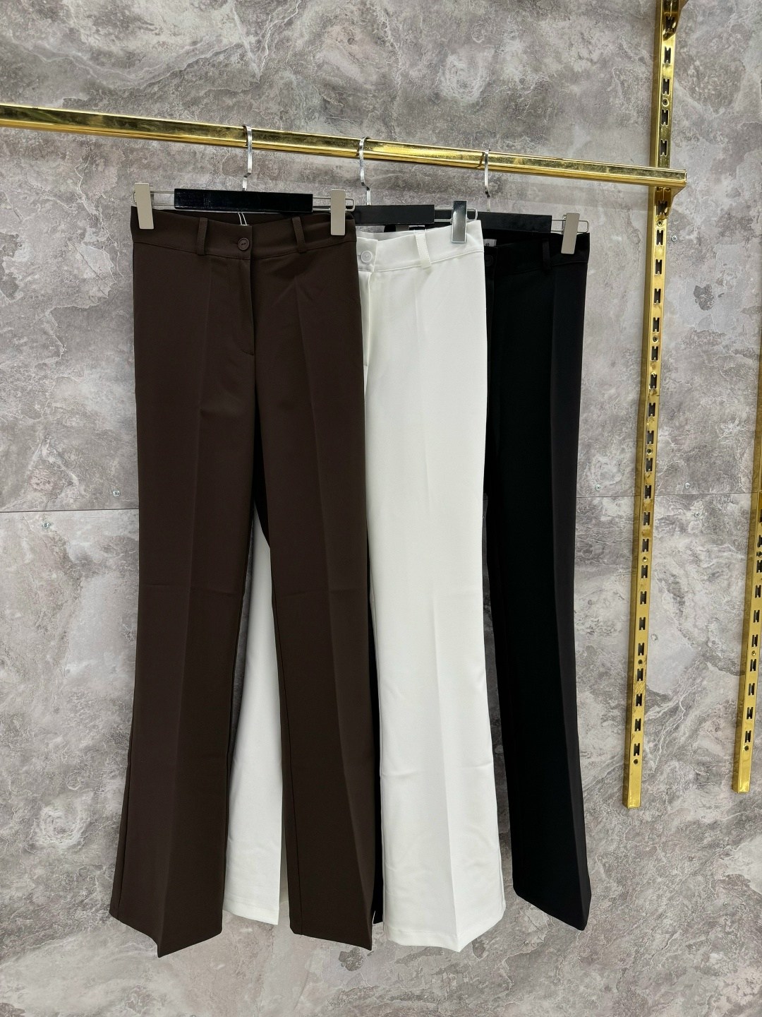 брюки классические,модные брюки,повседневные брюки,женские брюки,брендовые брюки mrm с высокой и низкой талией