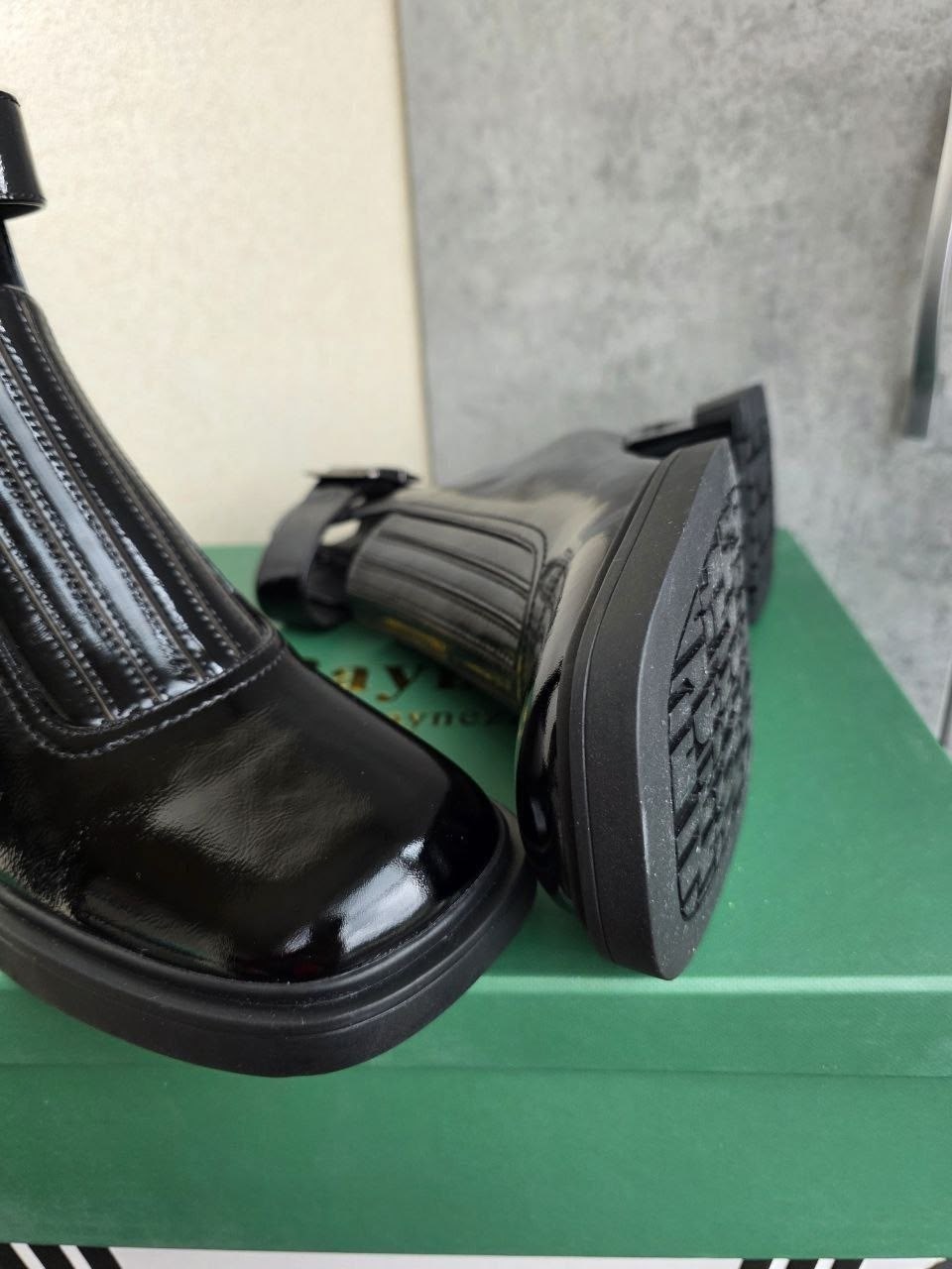 ,ботинки женские, женская,модные ботинки,ботинки женские лаковые