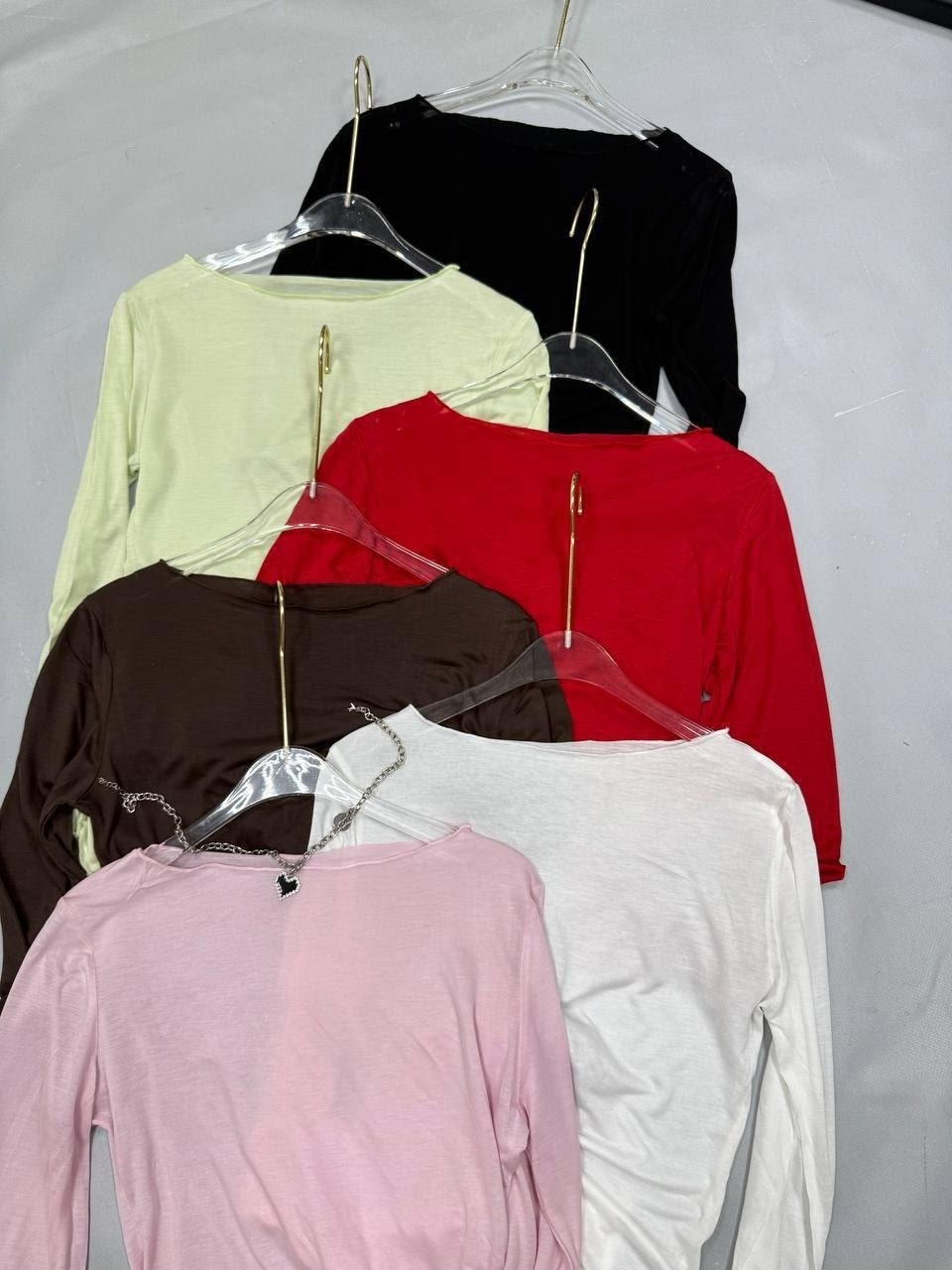 лонгслив,азиатка,блузка классическая,облегающий лонгслив с горлом и открытым плечом angel mood 333243030,лонгслив женский варенка