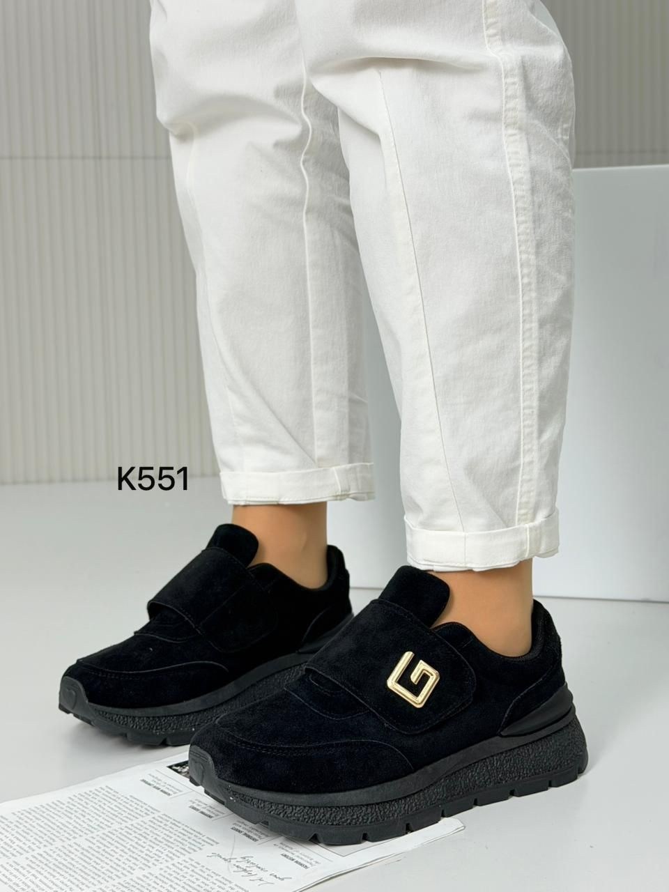 ,женская ,теплые кроссовки,женские кроссовки,модная женская