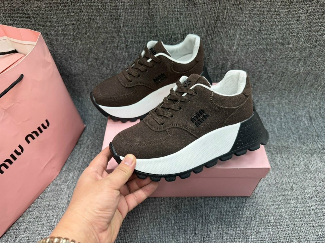 женские кроссовки miu miu,кроссовки женские,,кроссовки miu miu,кроссовки модные