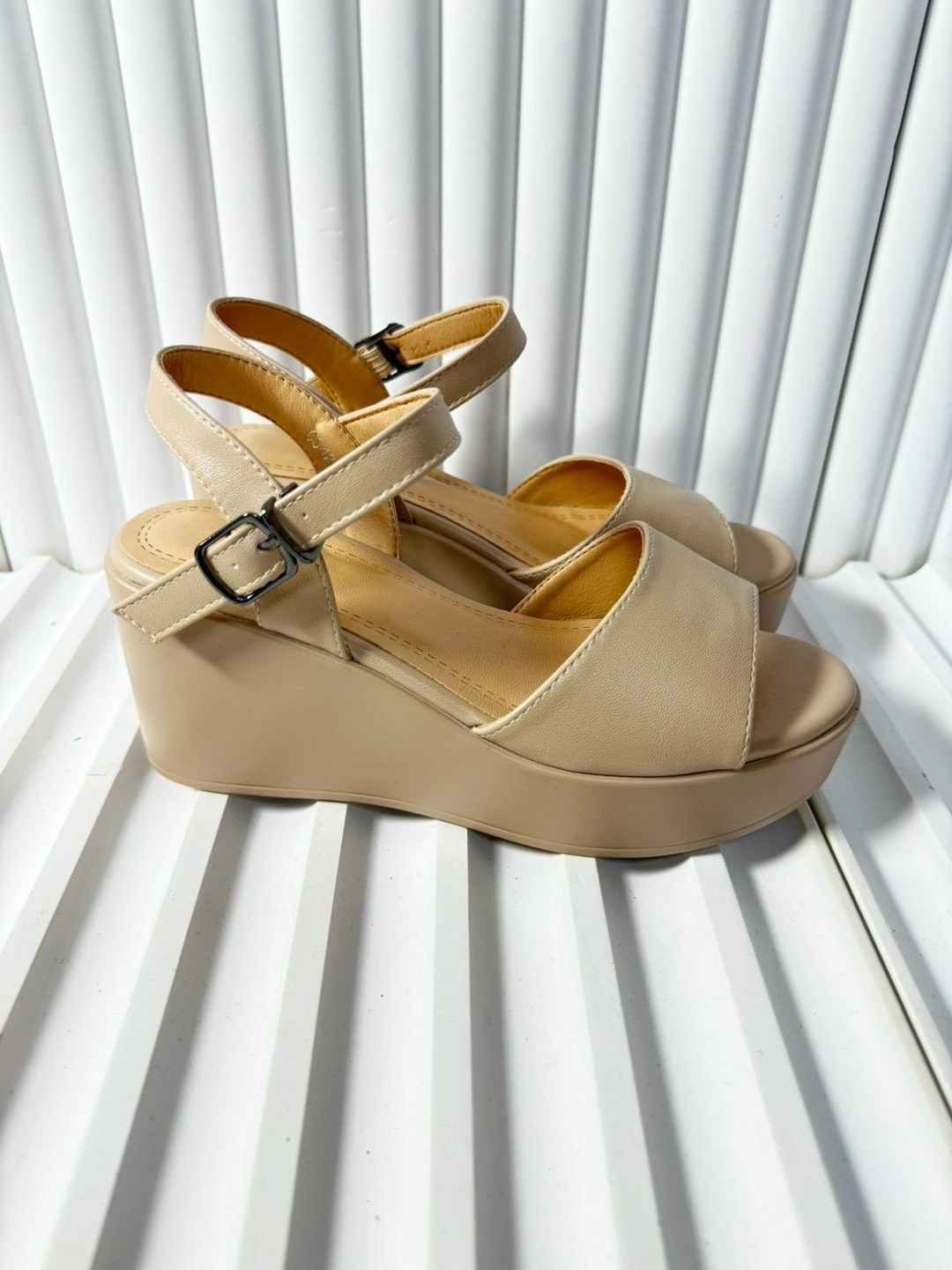 ,босоножки на платформе,босоножки,босоножки женские,черные босоножки