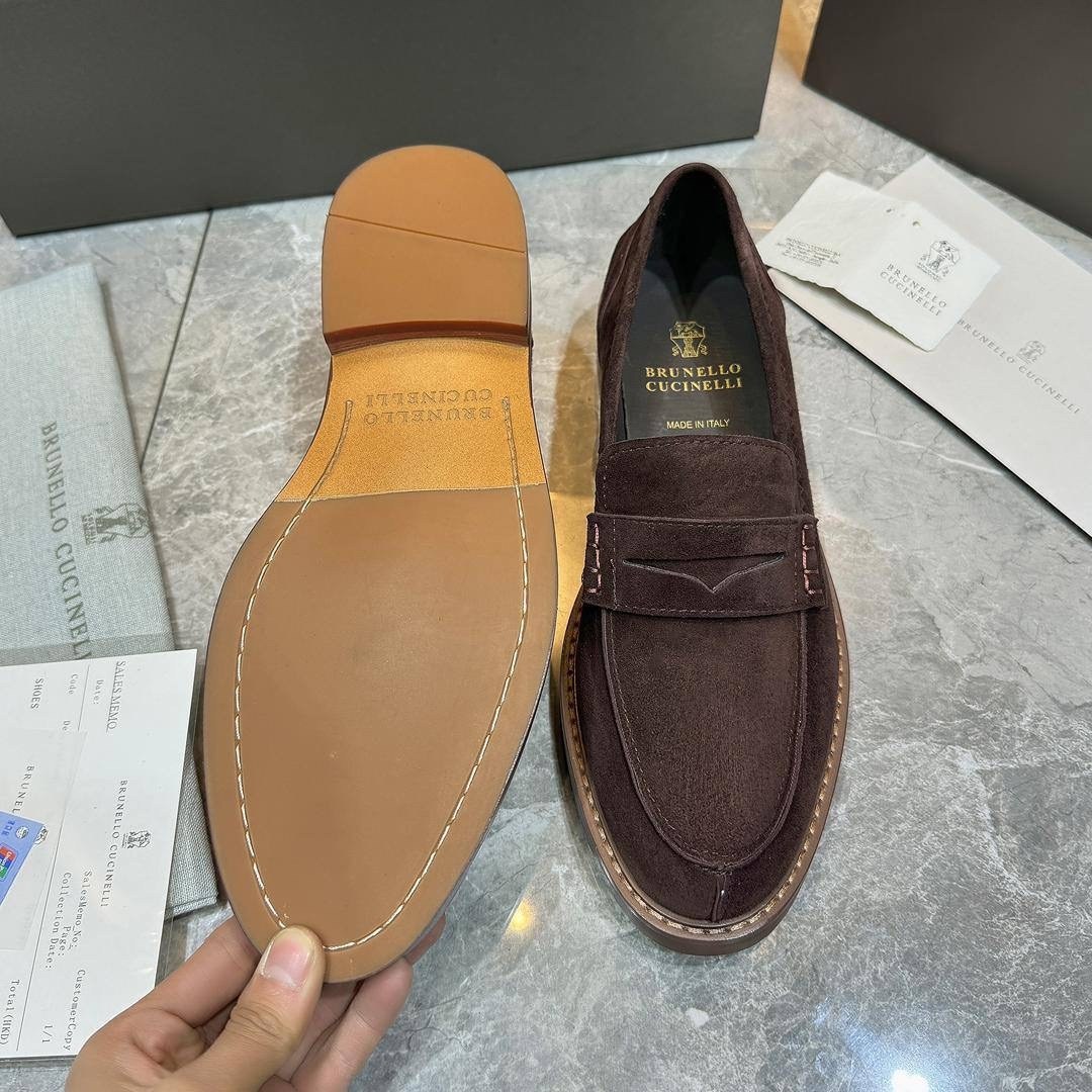 замшевые лоферы brunello cucinelli,лоферы brunello cucinelli коричневый,лоферы brunello cucinelli,мужские замшевые лоферы,loro piana лоферы мужские