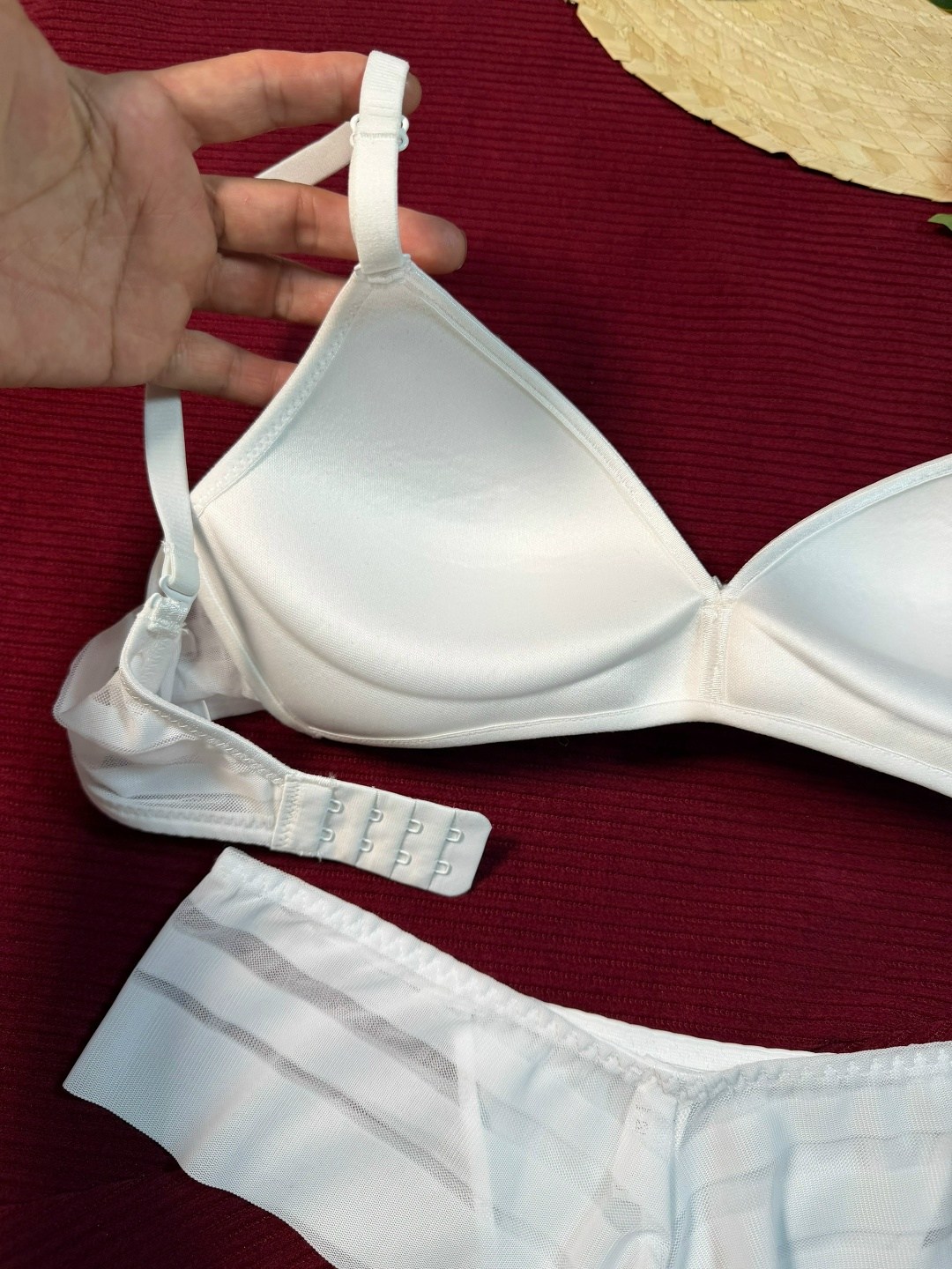 комплект женского нижнего белья,комплект нижнего белья,комплект нижнего белья белый,комплект белья женский,хлопковое нижнее белье