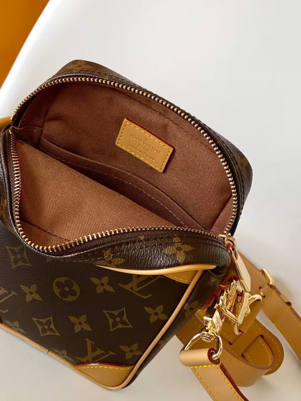 cумка louis vuitton,louis vuitton monogram,louis vuitton женская сумка,louis vuitton bag,поясная сумка louis vuitton