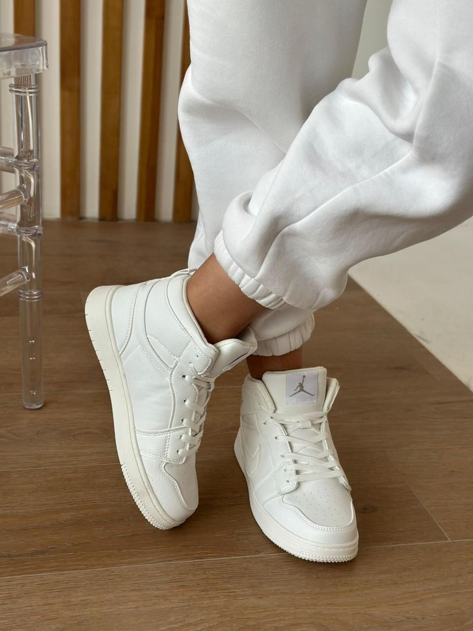 кроссовки найк женские белые кожаные высокие,кроссовки,кроссовки nike белые,кроссовки женские nike air force,кроссовки женскиe