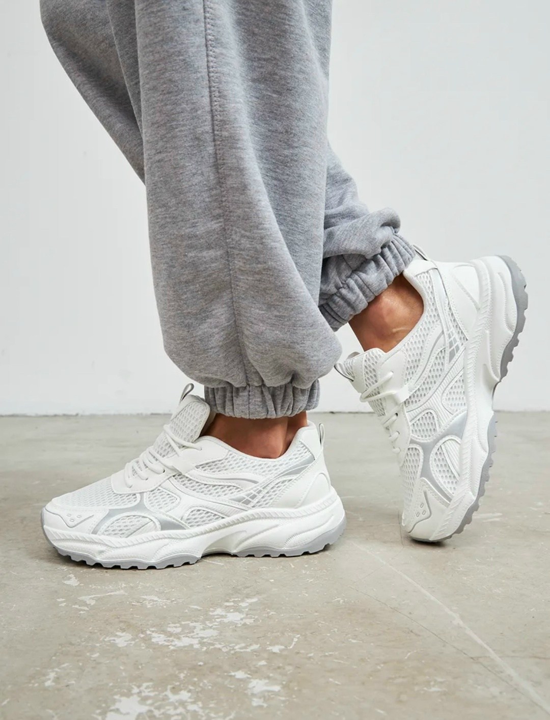 кроссовки женские,кроссовки для женщин,модные кроссовки,женские белые кроссовки,кроссовки женские универсальные