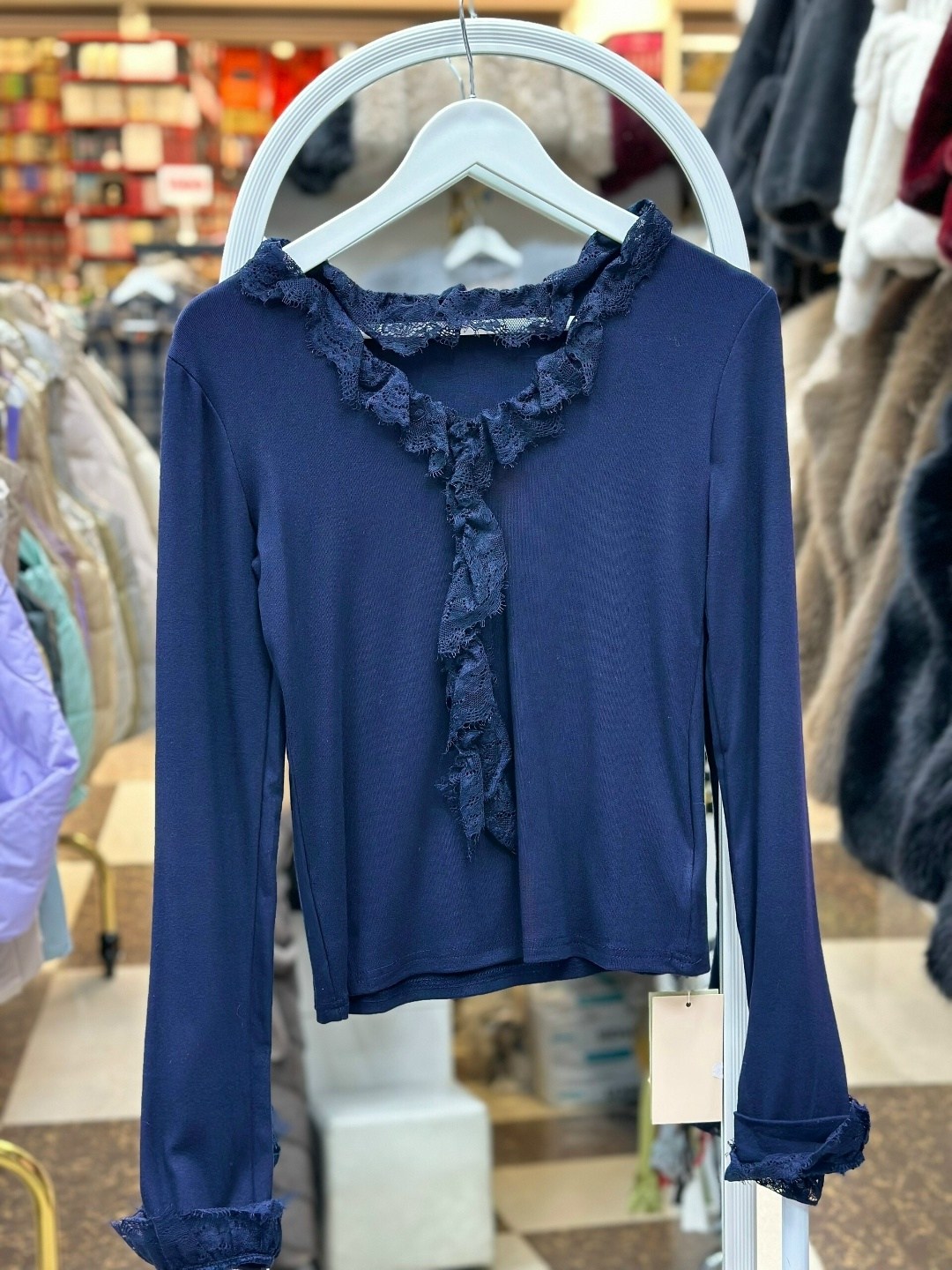 кофта нарядная,красивая кофта,женская кофта,повседневная кофта,кофта с кружевами