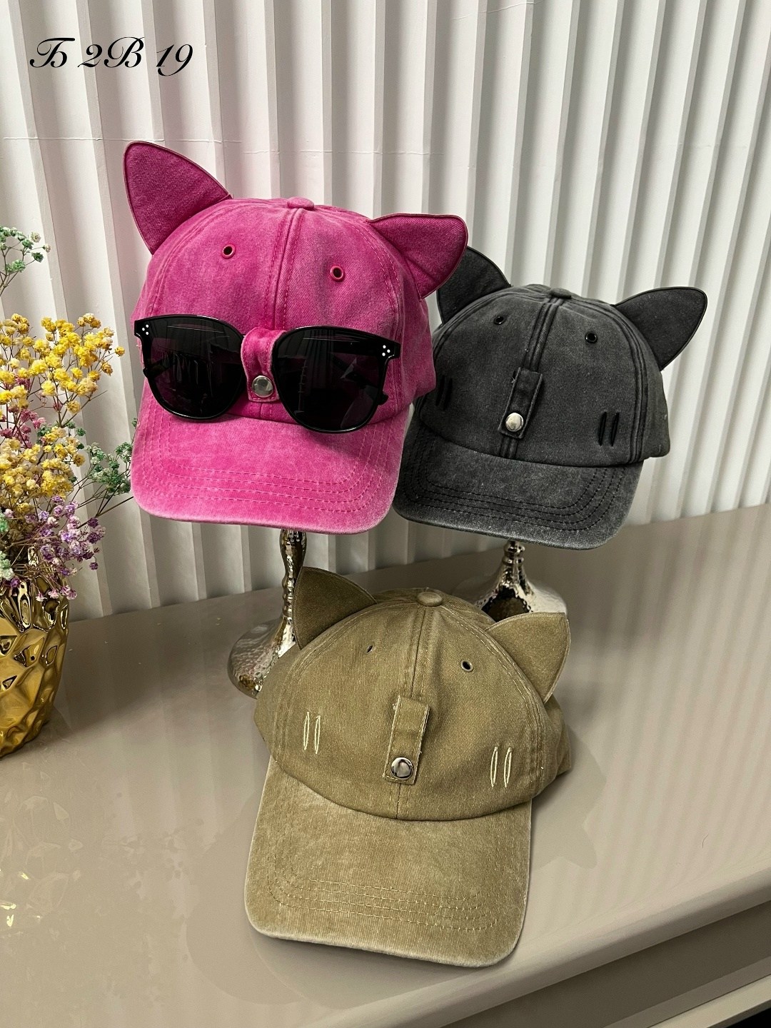 женский красный костюм miu miu,женский костюм,красный женский костюм,костюм женский спортивный,спортивный костюм