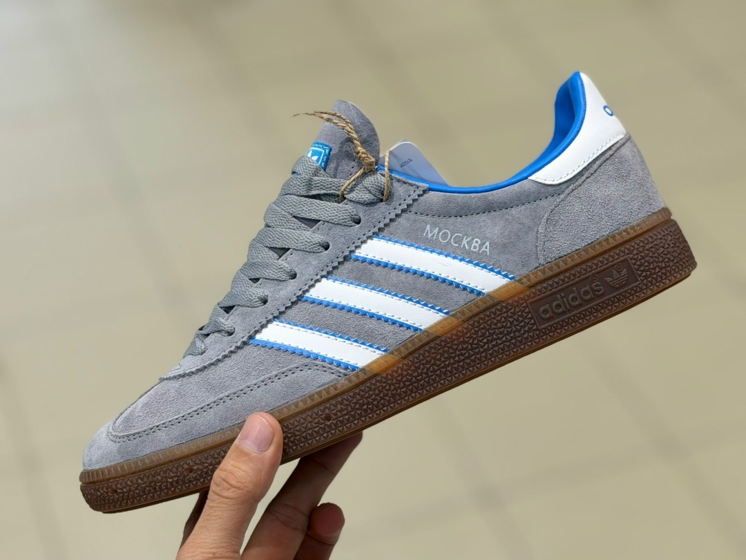 кроссовки adidas spezial moscow,adidas handball spezial,кроссовки handball spezial москва зил adidas,кроссовки adidas spezial moscow серые,кроссовки handball spezial москва зил adidas цвет серый