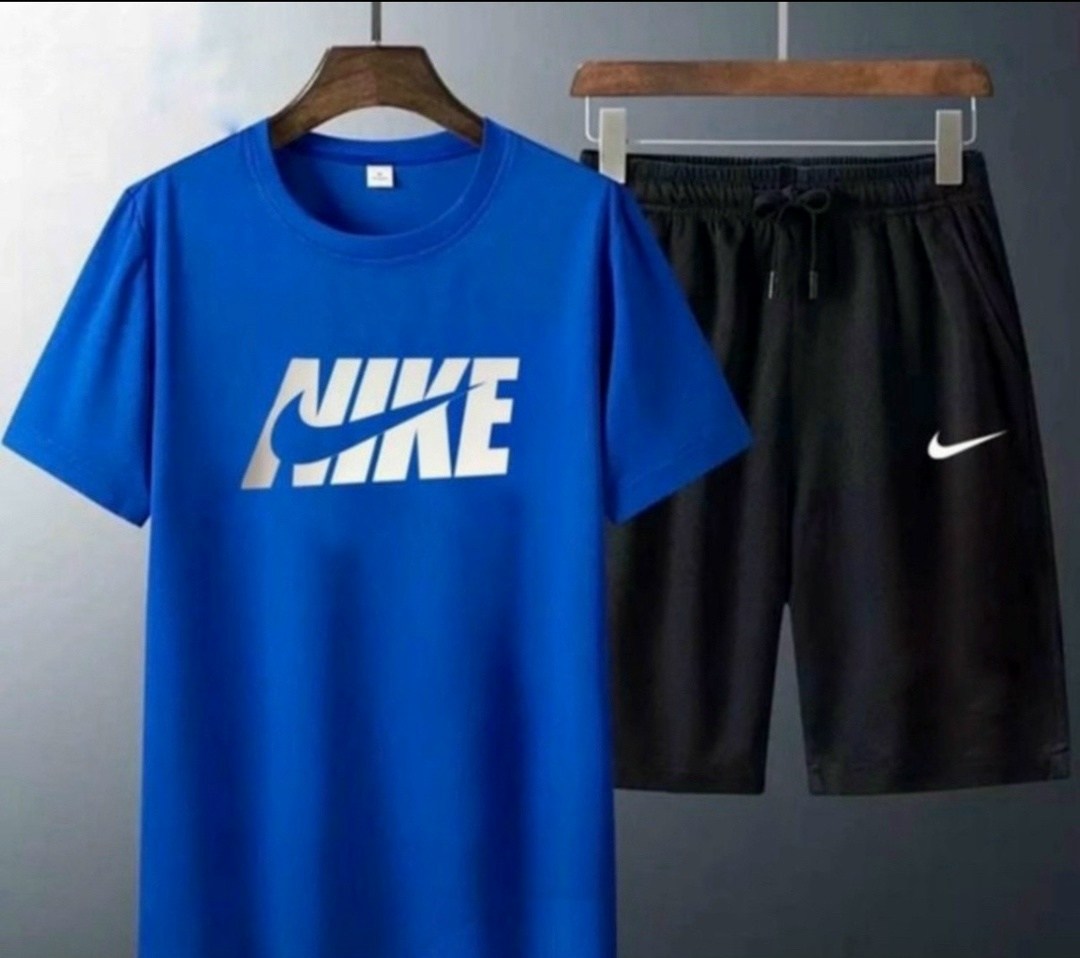 комплект футболки,комплект футболок nike,спортивные мужские костюмы,спортивные костюм,спортивный костюм шорты футболка