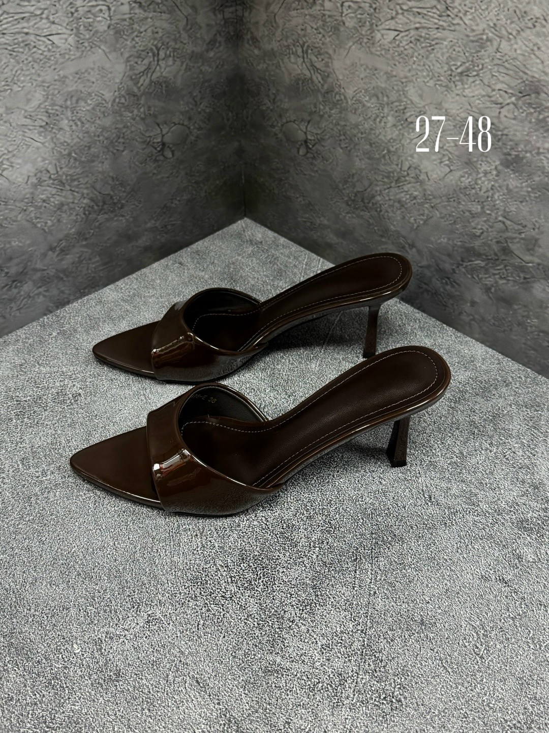 женская ,босоножки лаковые,мюли женские,женские босоножки,сабо и мюли