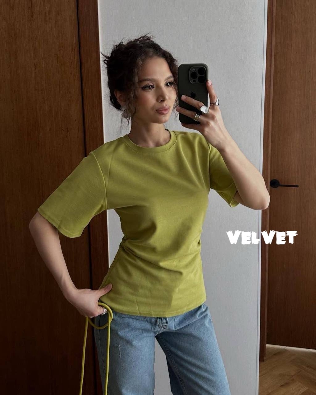 женская футболка,футболка базовая женская,базовая футболка,футболка шоколадного цвета женская,футболка женский коричневый