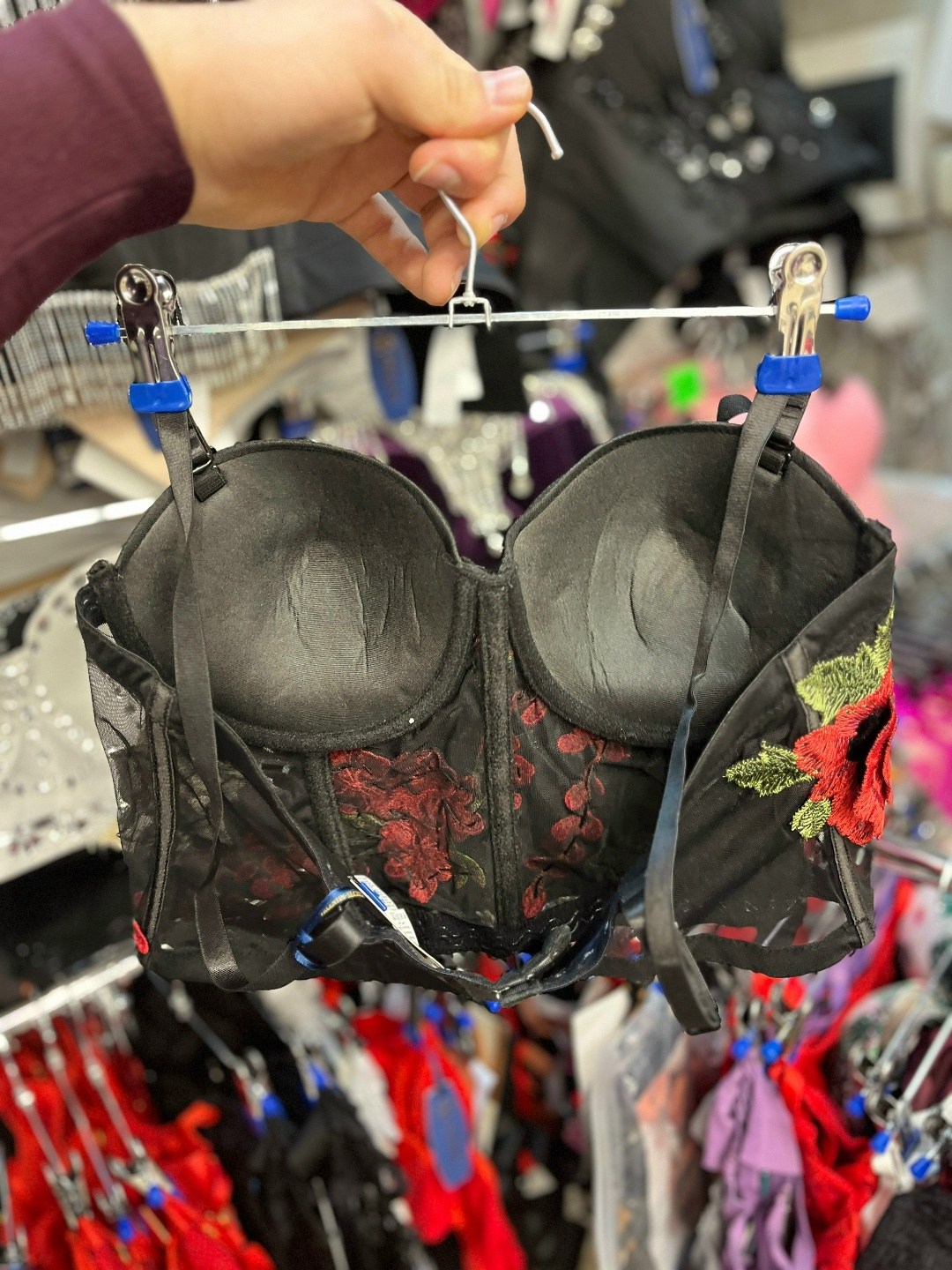 бюстье,нижне бельё женское,бюстье с вышивкой,бюстгальтер бюстье,женские белье