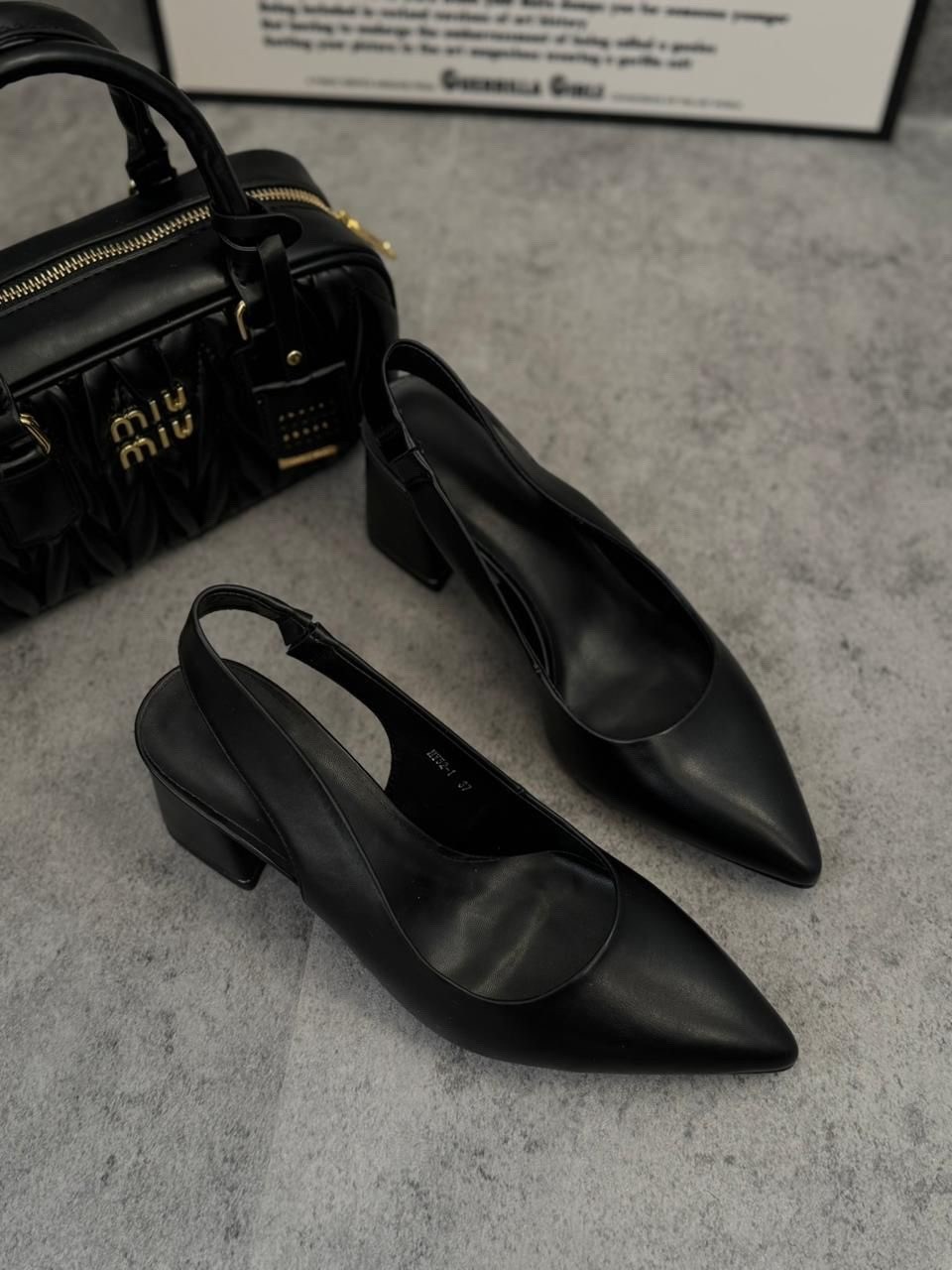 ,каблуки туфли,женская ,туфли с открытой пяткой,модели обуви