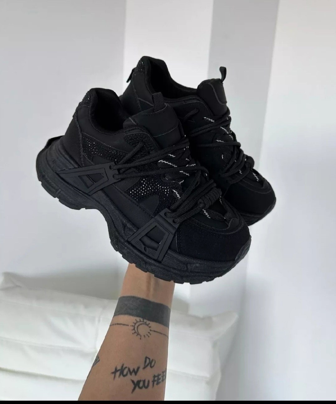 ,кроссовки женские,кроссовки черные,женские массивные кроссовки,кроссовки женские черные