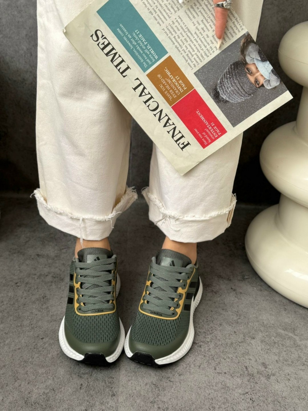 кроссовки адидас мужские новая коллекция 2026,кроссовки adidas,кроссовки мужские adidas,мужские кроссовки,спортивная