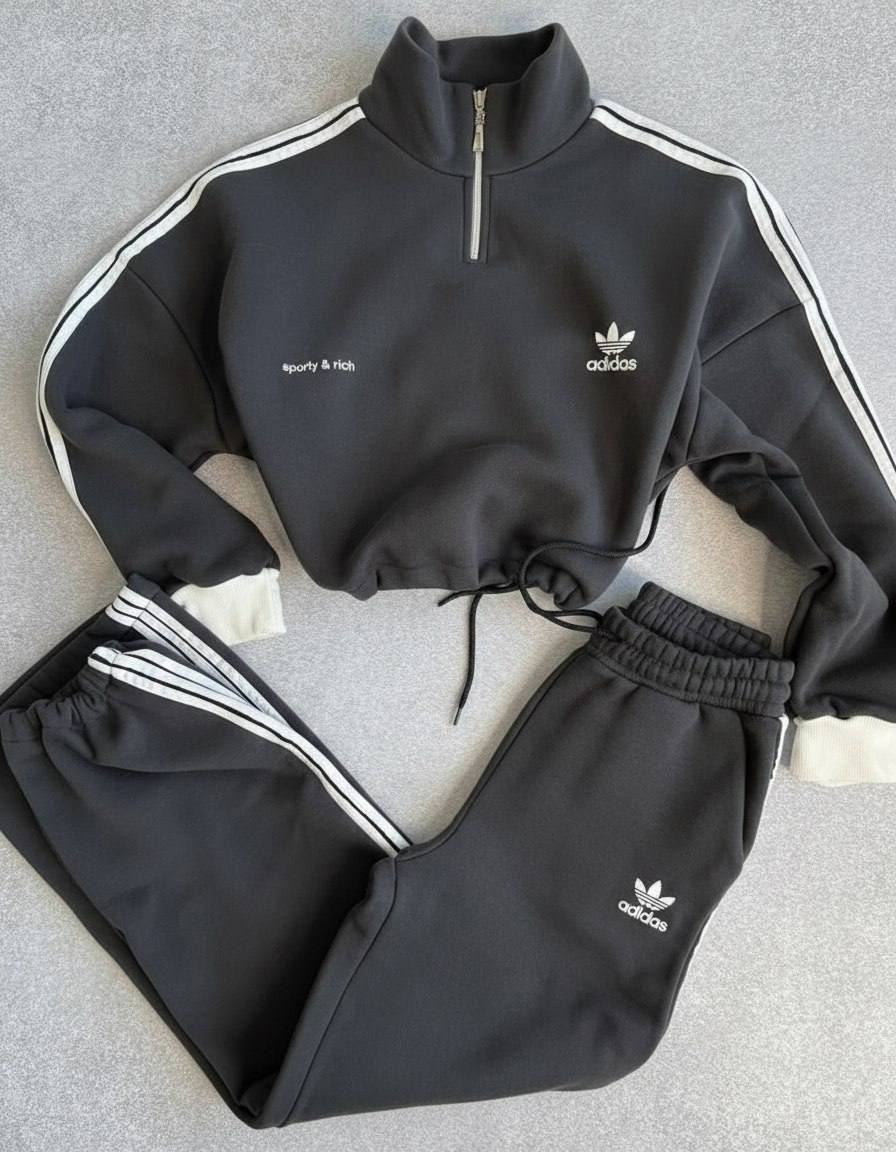 спортивный костюм адидас красный женский,красный женский спортивный костюм adidas,костюм адидас,красный костюм адидас ориджинал,костюм спортивный женский adidas