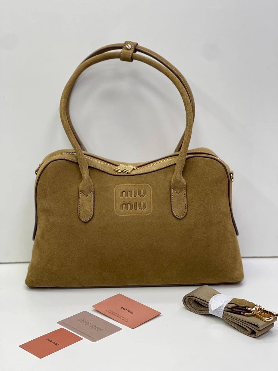сумка женская miu miu,сумка miu miu,женская замшевая сумка miu miu arcadie коричневая,сумка miu miu натуральная замша,замшевая сумка