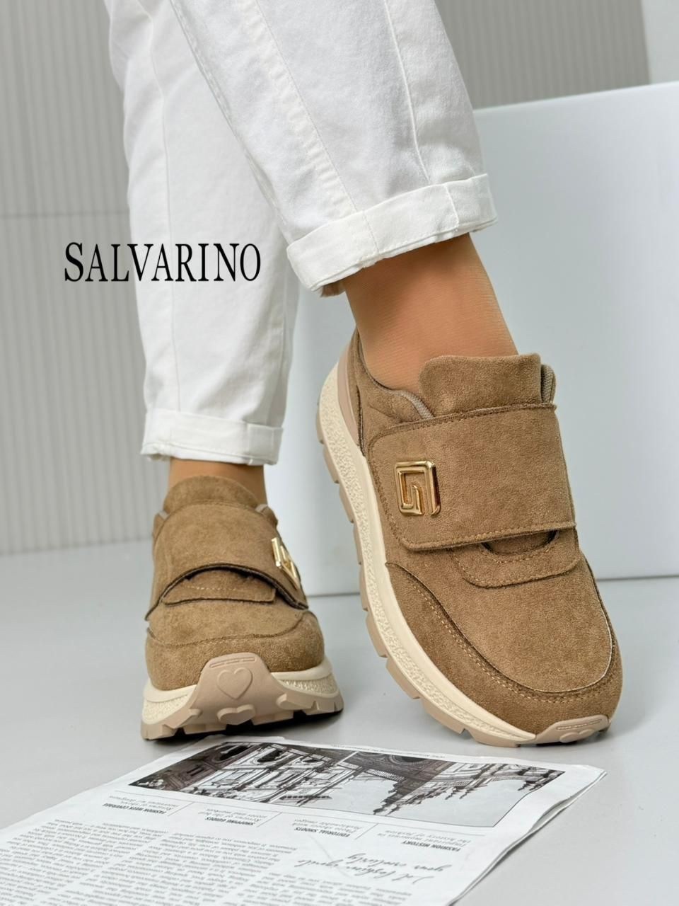 ,женская ,теплые кроссовки,женские кроссовки,модная женская