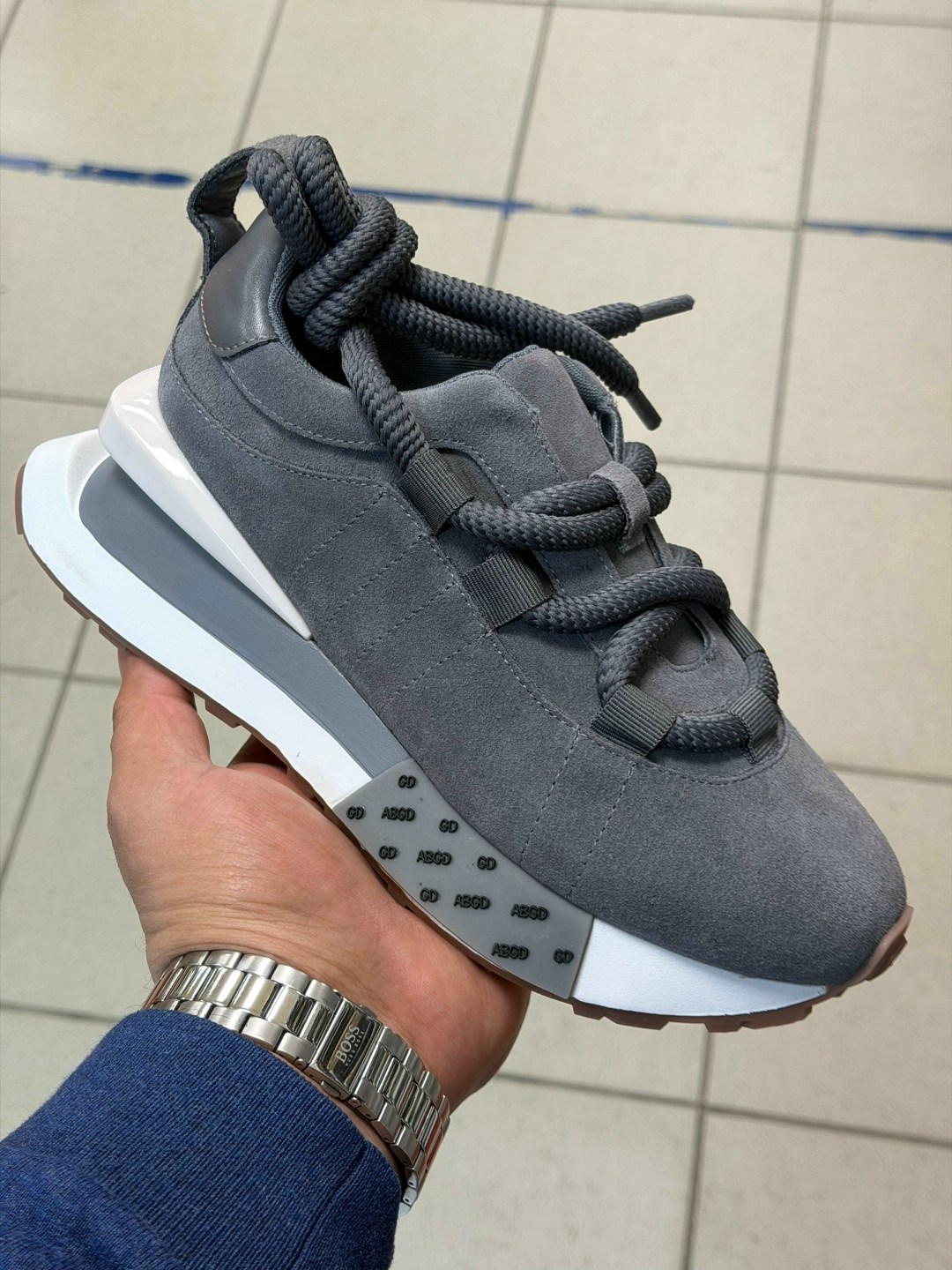 ,женские кроссовки,кроссовка,стильные кроссовки,удобные кроссовки