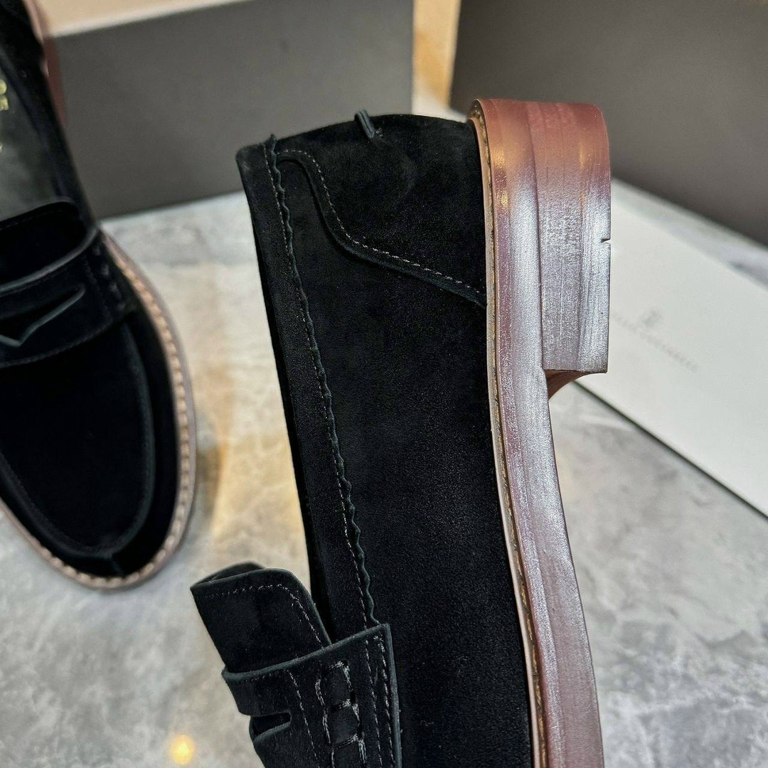 замшевые лоферы brunello cucinelli,лоферы brunello cucinelli коричневый,мужские замшевые лоферы,loro piana лоферы мужские,лоферы brunello cucinelli