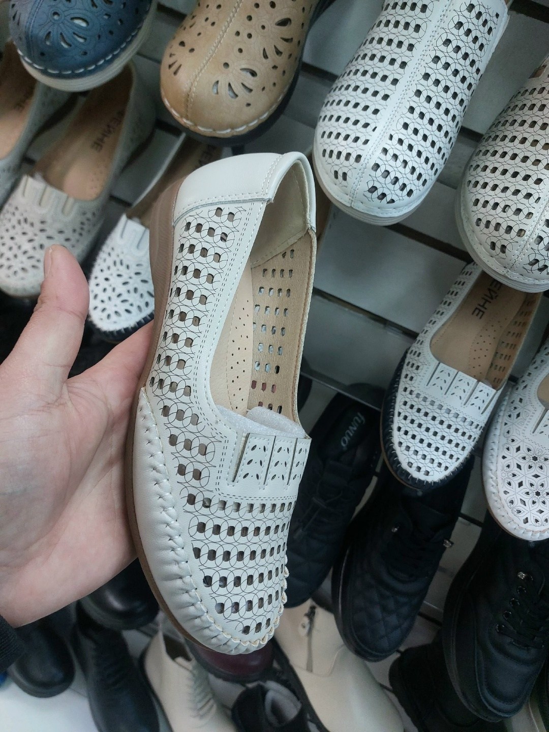 летние туфли женские с перфорацией,туфли женские летние,,туфли женские,женская