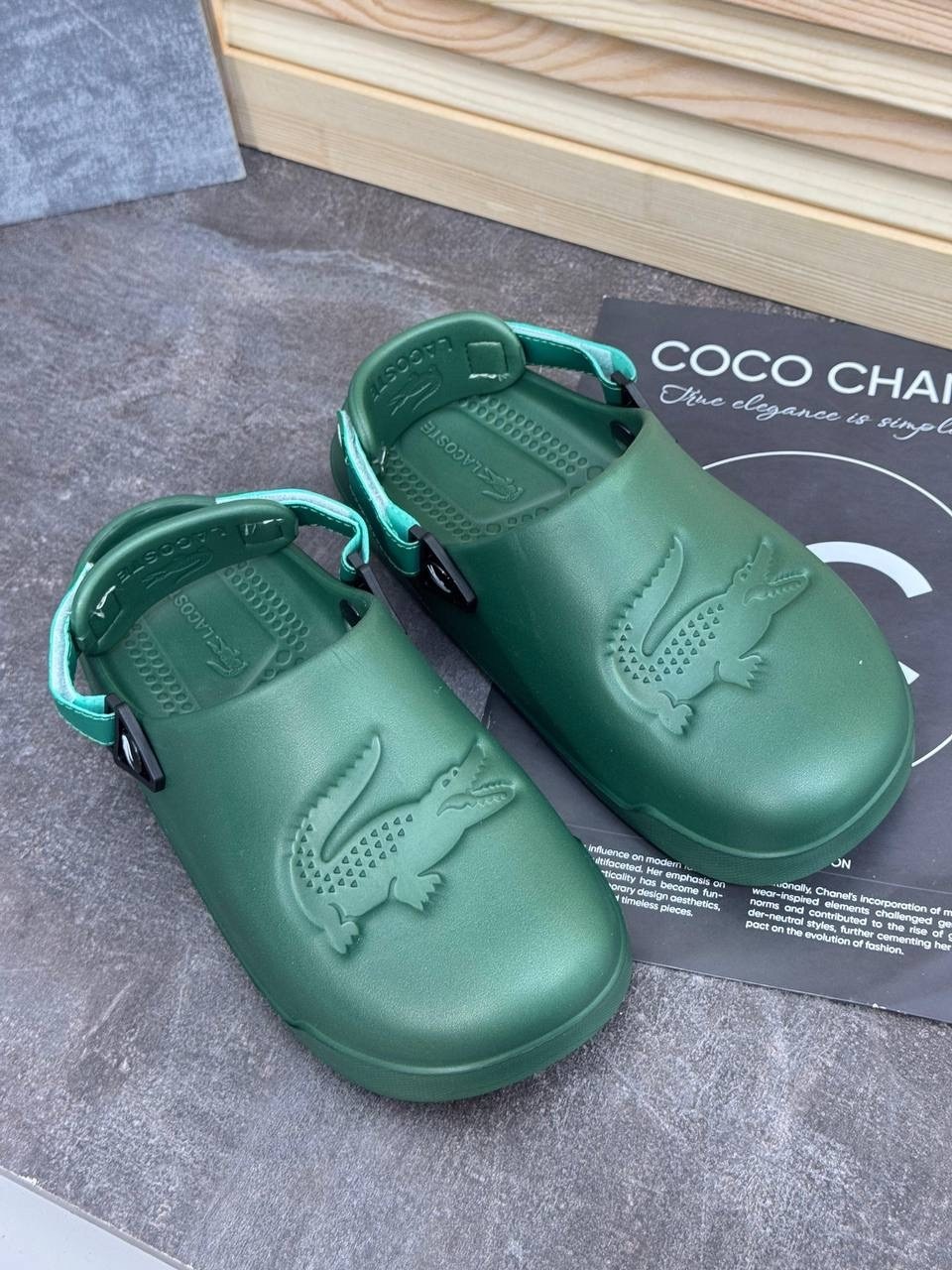 ,шлепанцы lacoste,шлепанцы lacoste мужские croco2.0 evo,lacoste зеленый,мужские шлепанцы