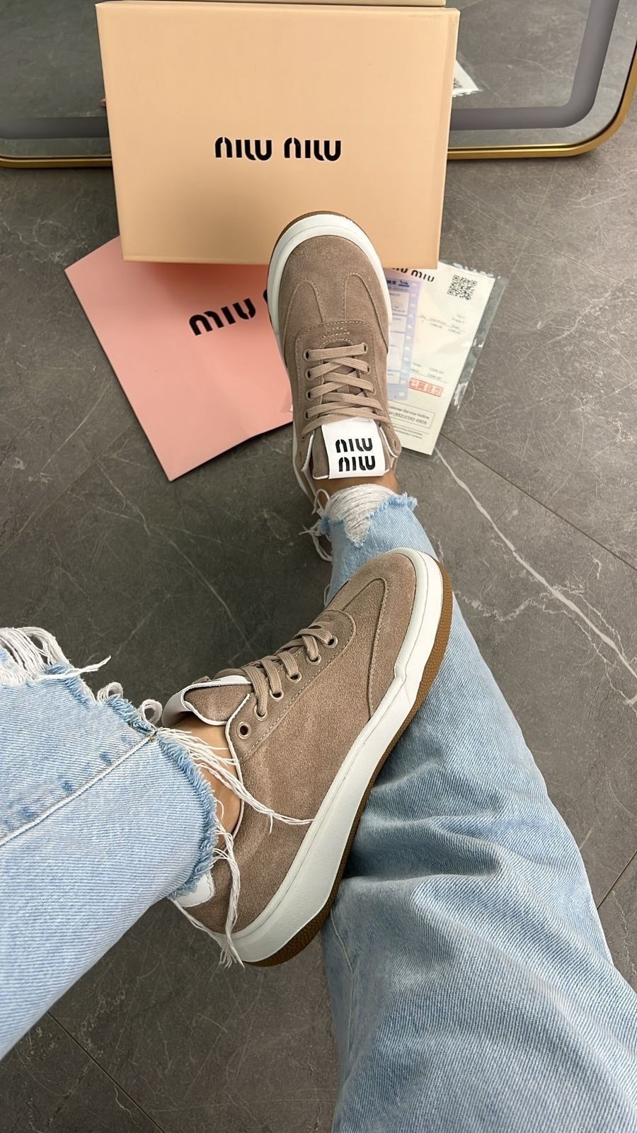 ,женские кроссовки miu miu,кроссовки натуральные замшевые miu miu,женские замшевые кеды miu miu арт. 6m7m33,женские замшевые кеды miu miu