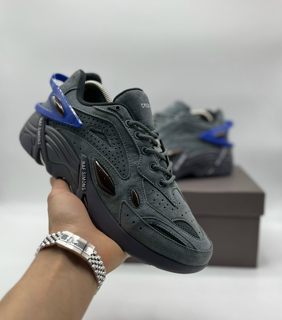 кроссовки cylon 21 raf simons черный,кроссовки raf simons (runner) cylon-21 suede,кроссовки raf simons cylon-21,raf simons (runner) cylon-21 grey,кроссовки raf simons cylon-21 серый