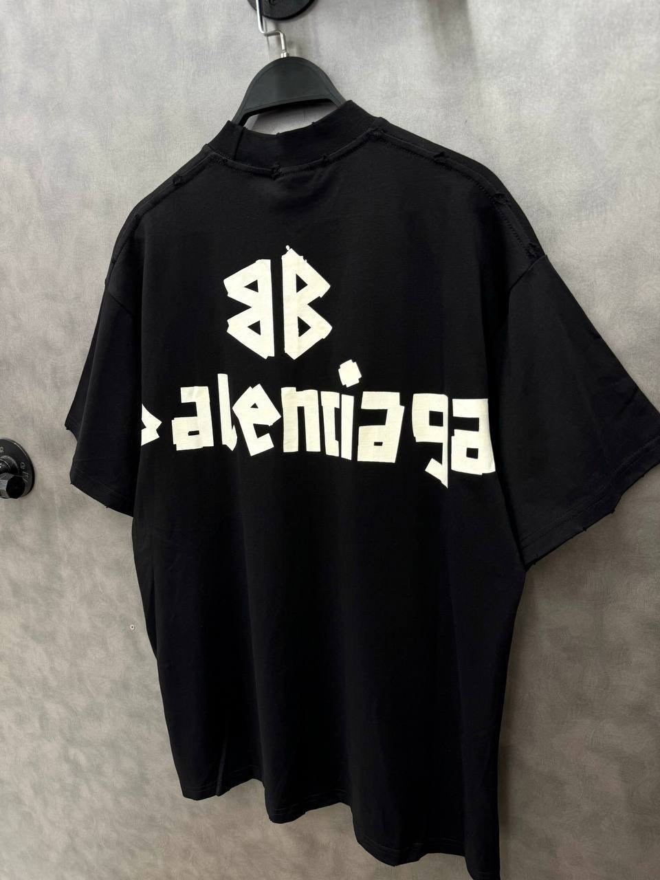 футболки оверсайз,balenciaga футболка,майка баленсиага мужская,футболка balenciaga оверсайз,баленсиага кристобаль