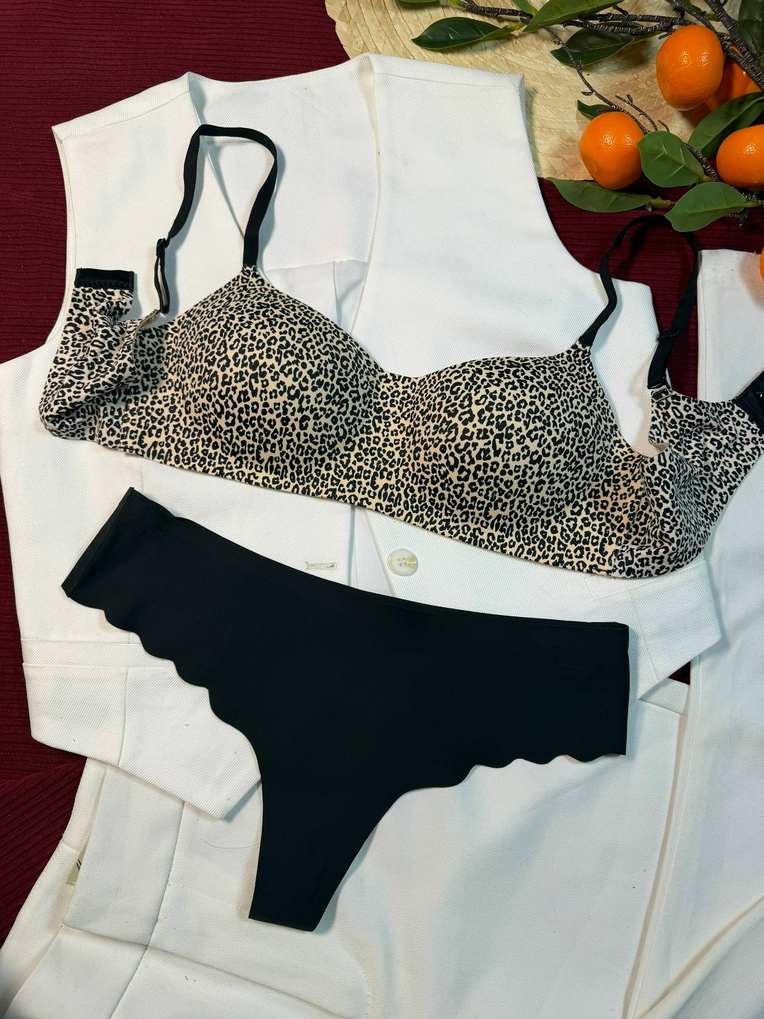 женские трусы бесшовные,стринги нижнее белье,комплект трусов стринги бесшовные,трусики бесшовные,комплект трусов стринг