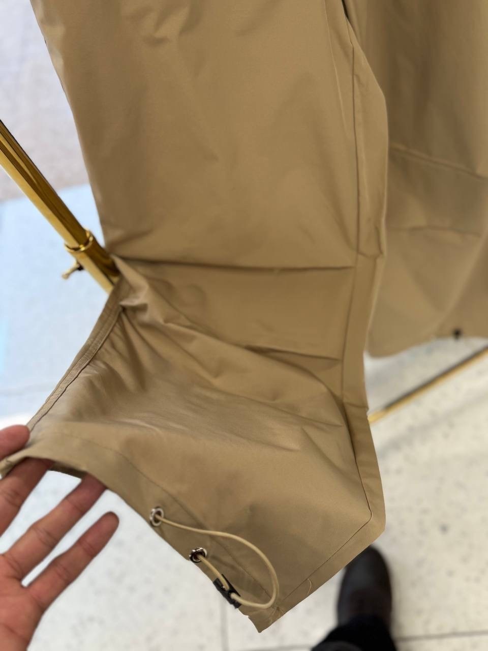 повседневные брюки,повседневные штаны,брюки бежевые,брюки с карманами,прямые брюки