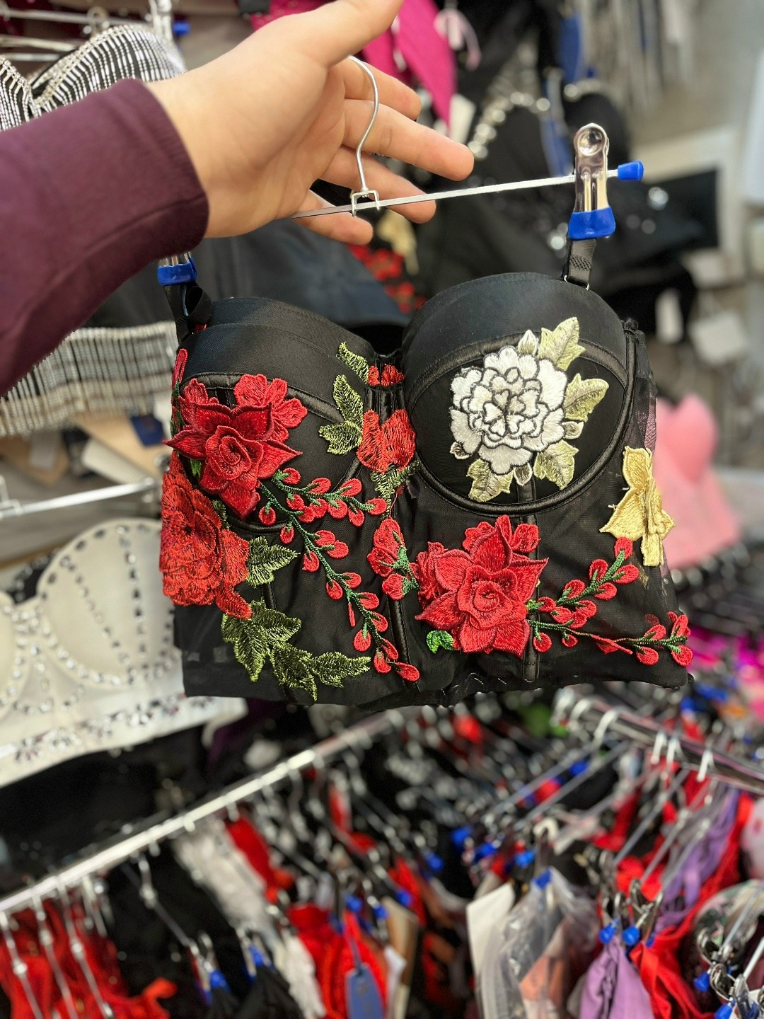 бюстье,нижне бельё женское,бюстье с вышивкой,бюстгальтер бюстье,женские белье