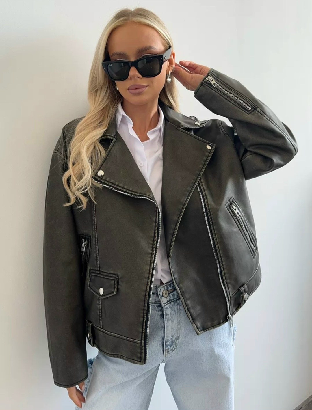 косуха женская куртка кожаная oversize,косуха винтажная кожаная куртка оверсайз aftfbasic,косуха коричневая оверсайз винтажная кожаная куртка aftfbasic,косуха винтажная кожаная куртка оверсайз зеленая