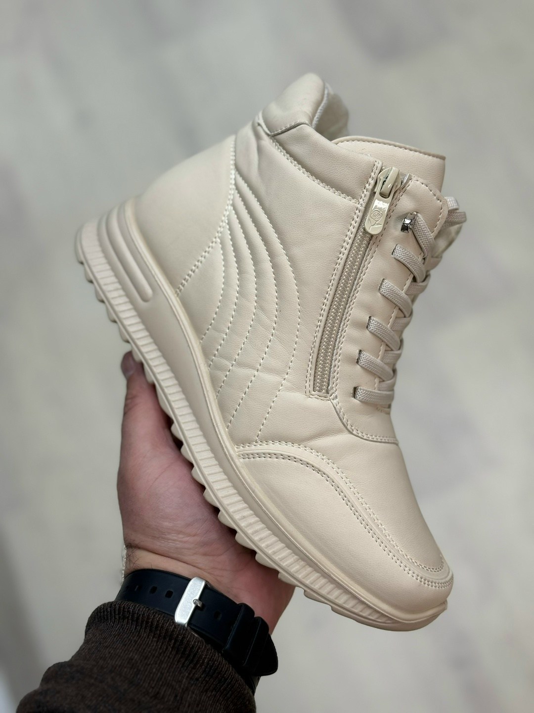 ,ботинки женские,зимние женские ботинки,ботинки, женская