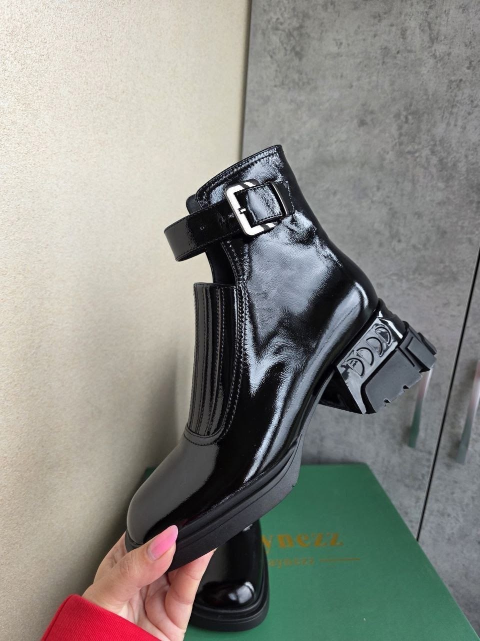 ,ботинки женские, женская,модные ботинки,ботинки женские лаковые