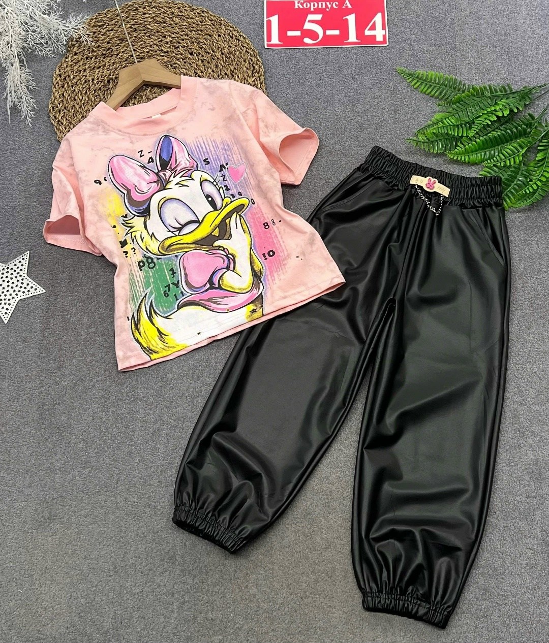 кожаные брюки,брюки из экокожи для девочки,штаны кожаные,кожаные штаны для девочек,детские кожаные брюки