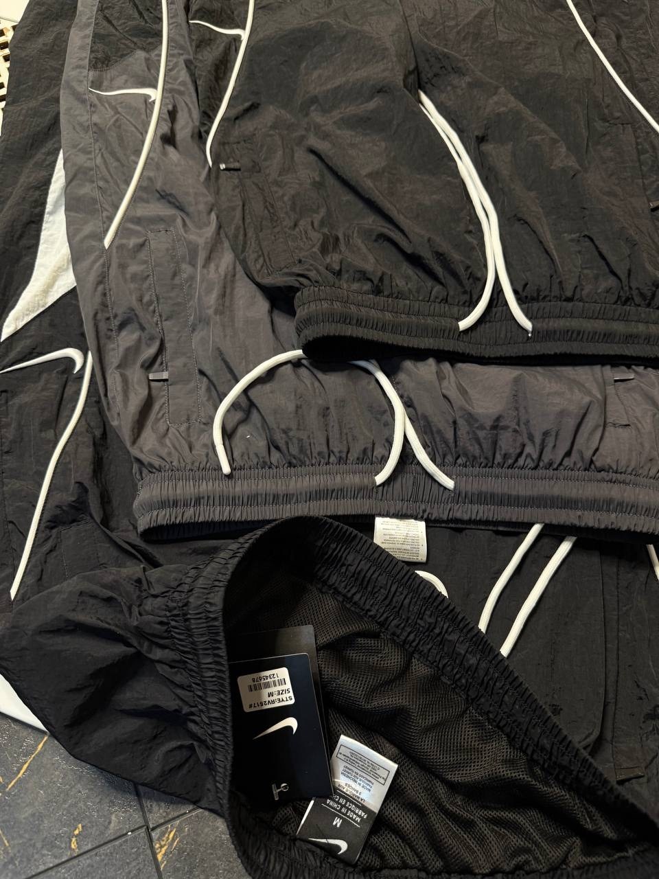 спортивные штаны nike,мужские спортивные брюки nike,спортивные штаны мужские nike,штаны nike,брюки спортивные джоггеры тонкие nike